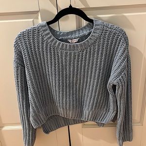 blue knit cropped sweater